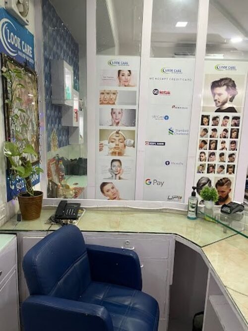 Consultation desk at the Look Care studio